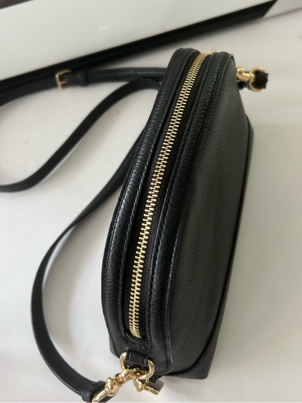 Coach Black Leather Crossbody Bag structured Camera Bag Gold Hardware - Picture 12 of 13